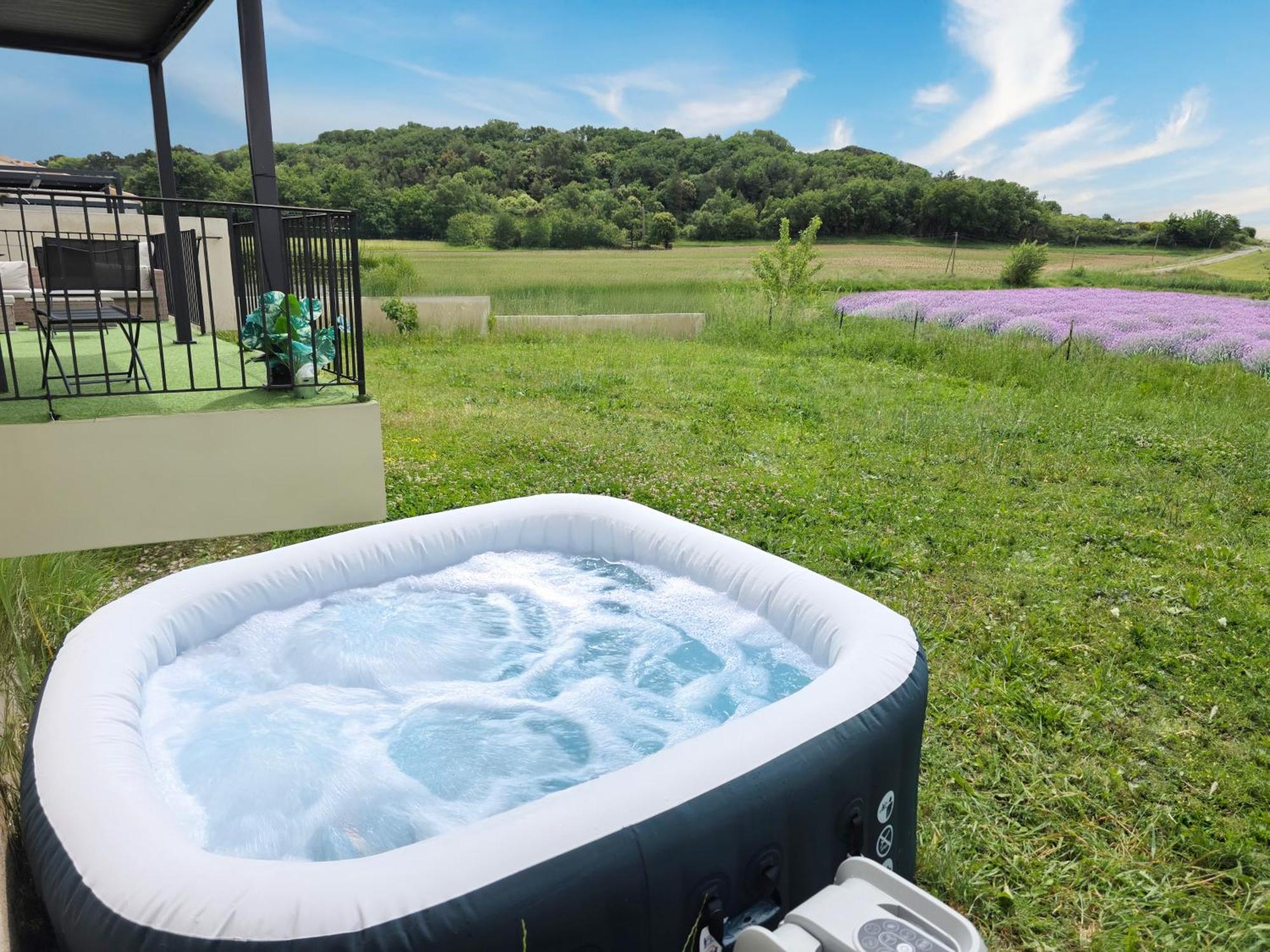 Maison Premium Hyper Calme - Joliment Decoree Avec Vue Degagee - Jacuzzi Chauffe - Salle De Jeux - Proche De Toutes Commodites Montelimar